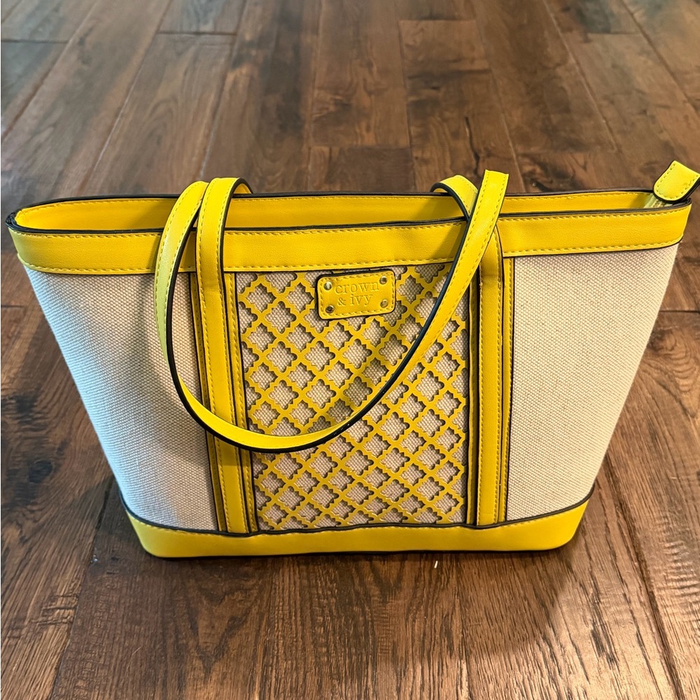 crown & ivy Yellow and Cream Patterned Tote